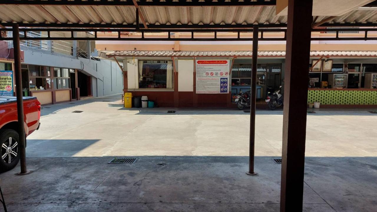 Sataya Apartment Maha Sarakham Dış mekan fotoğraf