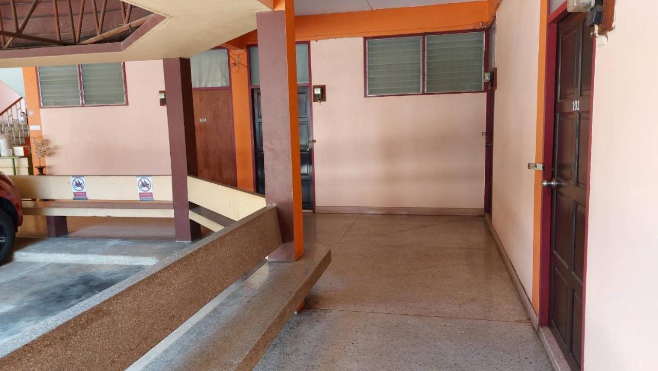 Sataya Apartment Maha Sarakham Dış mekan fotoğraf