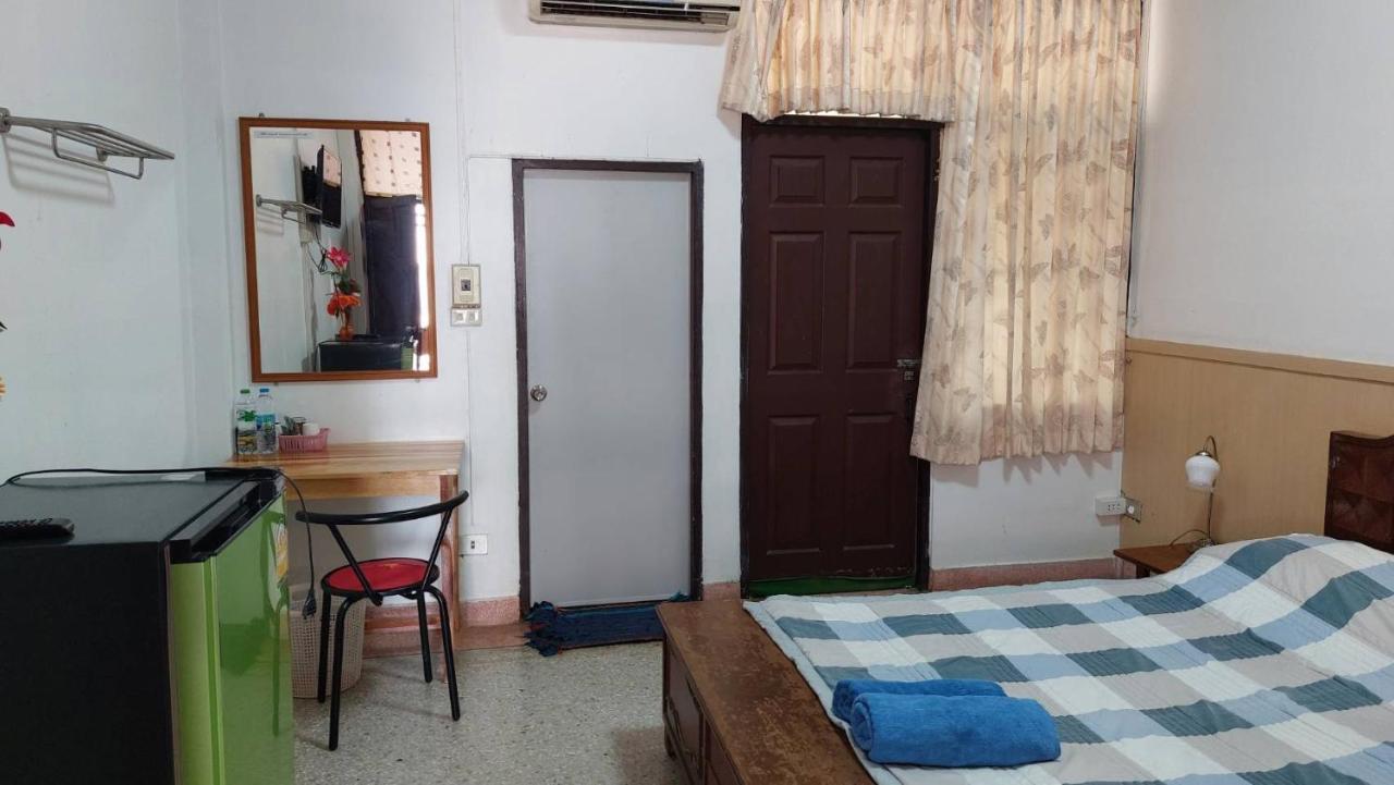 Sataya Apartment Maha Sarakham Dış mekan fotoğraf