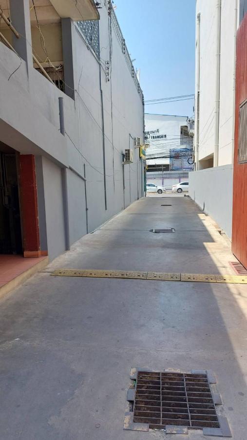 Sataya Apartment Maha Sarakham Dış mekan fotoğraf
