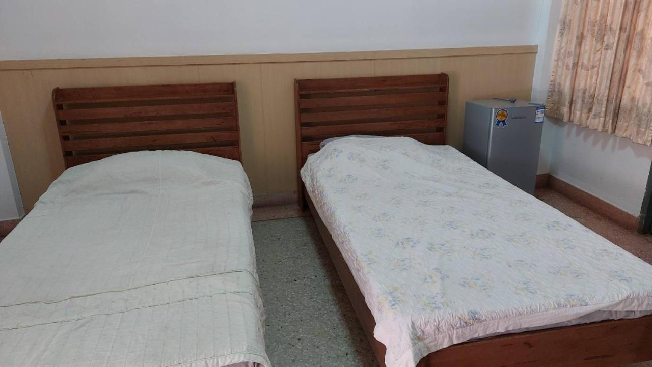 Sataya Apartment Maha Sarakham Dış mekan fotoğraf