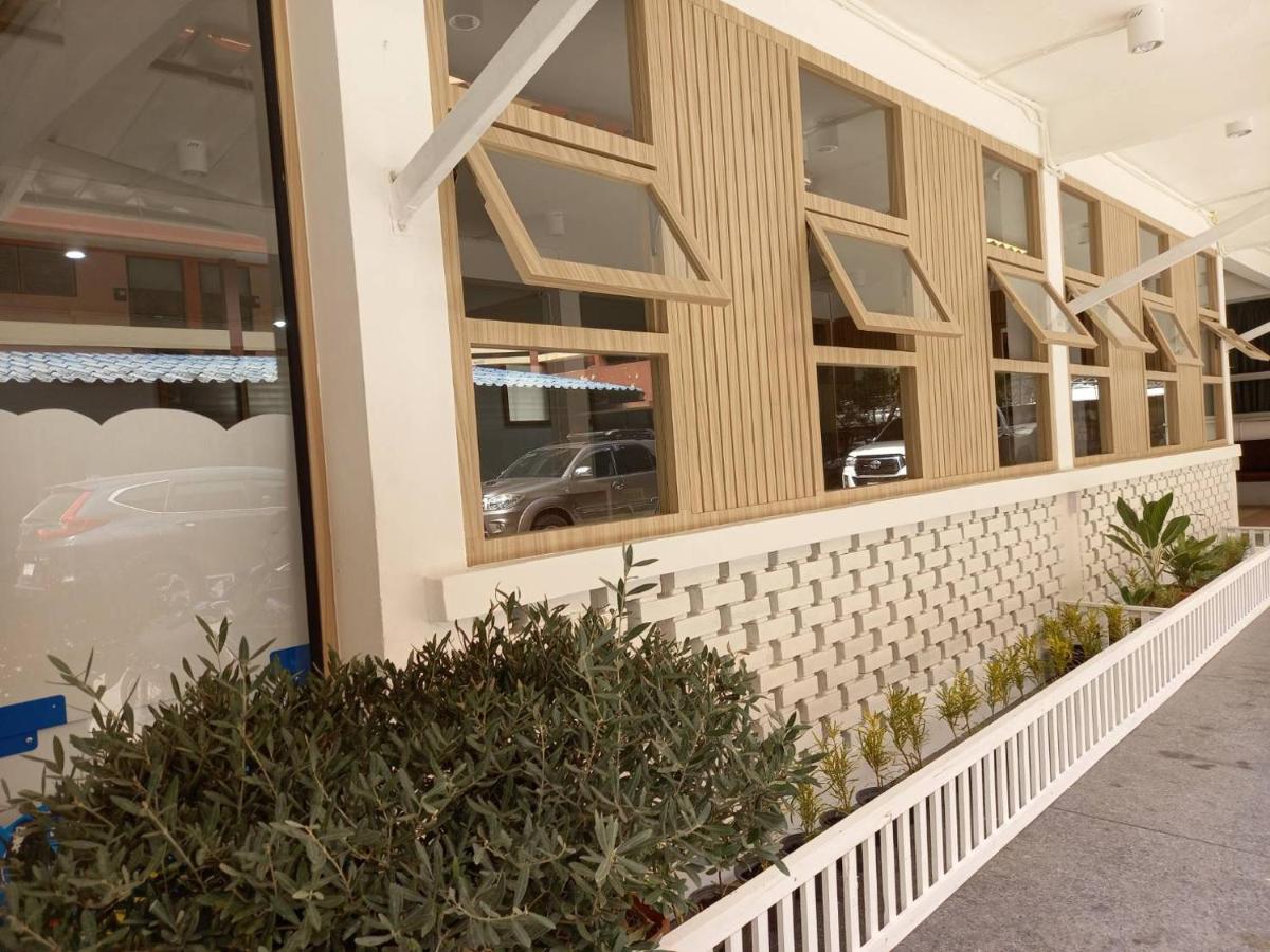 Sataya Apartment Maha Sarakham Dış mekan fotoğraf