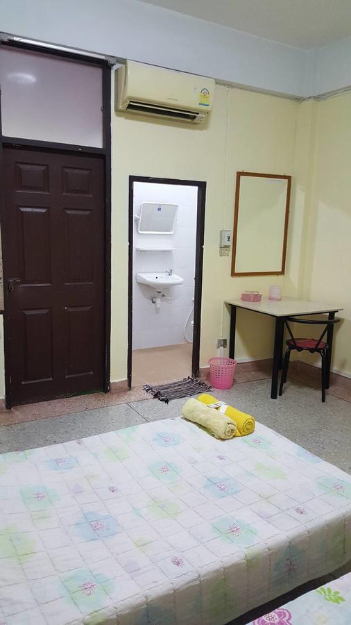 Sataya Apartment Maha Sarakham Dış mekan fotoğraf